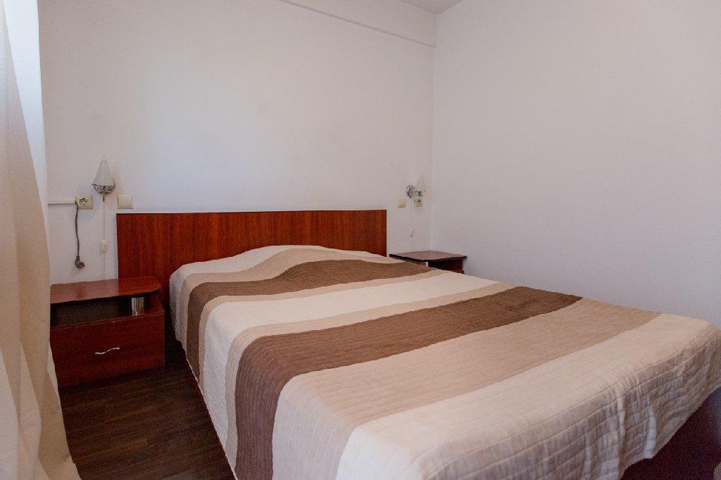 Shamrock Inn Iasi Extérieur photo